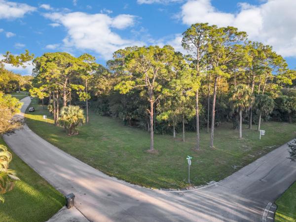 Paddock Park 1 Of Wellington, 68 Pacer Cir, Wellington, Florida 33414, image 1