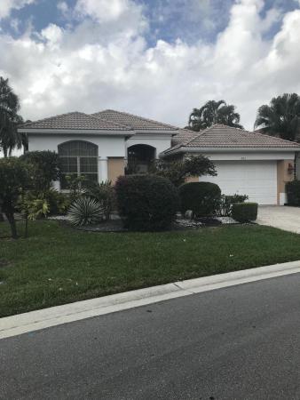 Laurel Estates At Wycliffe, 4103 Laurel Estates Way, Lake Worth, Florida 33449, image 2