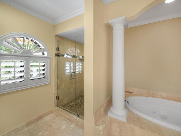 Ocean Ridge Yacht Club, 5554 N Ocean Blvd #4A, Ocean Ridge, Florida 33435, image 2