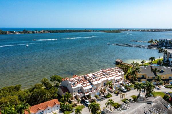 Lakeshore North, 64 N Lakeshore Dr, Hypoluxo, Florida 33462, image 1
