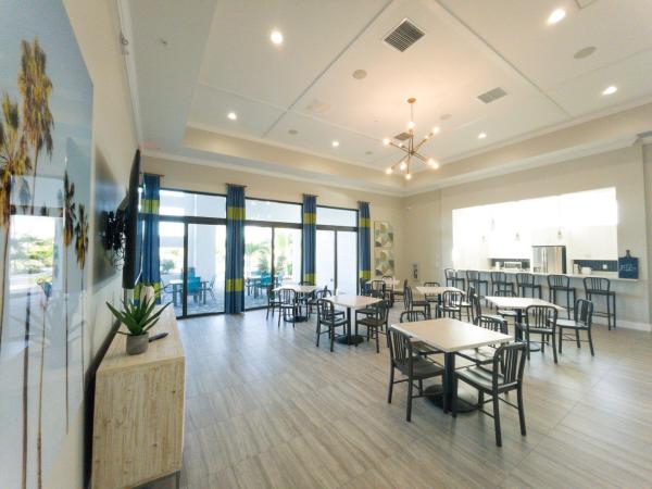 BellaSera, 3138 Streng Ln, Royal Palm Beach, Florida 33411, image 2