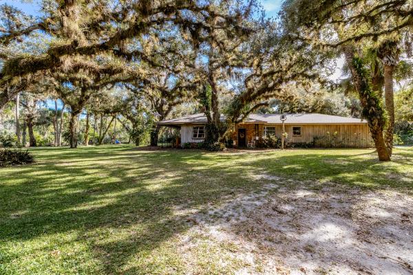 4700 S 25th St, Fort Pierce, Florida 34981, image 1