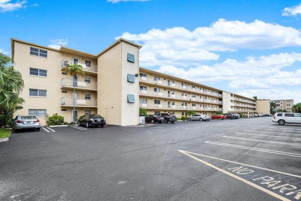 Village Royale Greenwood, 2615 NE 3rd Ct #2130, Boynton Beach, Florida 33435, image 2