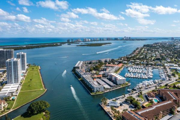 Ports O'Call, 21 Yacht Club Dr #304, North Palm Beach, Florida 33408, image 1