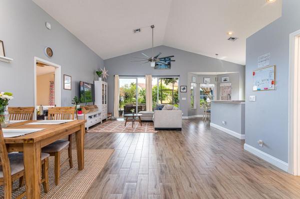 Monterey Bay At Boca Winds, 22064 Altona Dr, Boca Raton, Florida 33428, image 2