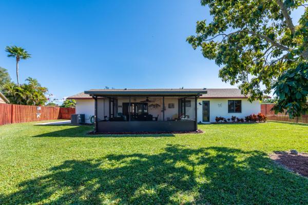 Le Chalet, 8071 Rose Marie Ave E, Boynton Beach, Florida 33472, image 1