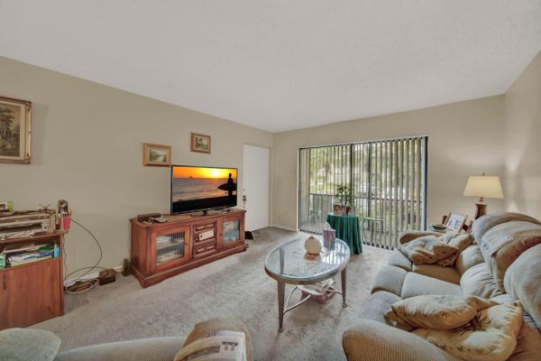 Bent Tree Gardens West, 9810 Pineapple Tree Dr #104, Boynton Beach, Florida 33436, image 1