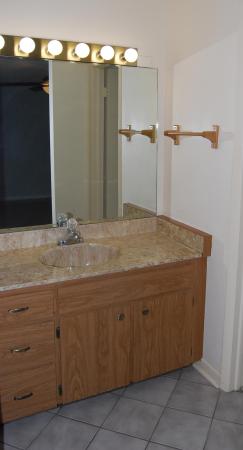 Pointe Overlook, 7374 E Oakridge Cir, Lake Worth, Florida 33462, image 1