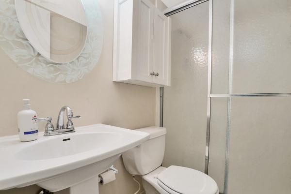 Courtyard, 1100 Surf Rd #106, Riviera Beach, Florida 33404, image 1