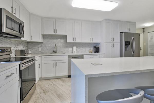Connemara, 5420 N Ocean Dr #1601, Riviera Beach, Florida 33404, image 2