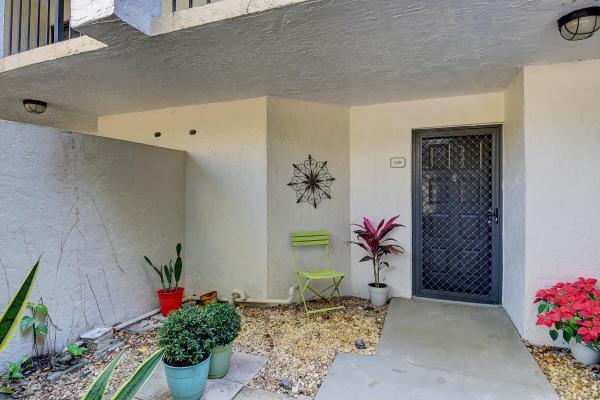 Lakeside At Delray, 2025 Lavers Cir #D108, Delray Beach, Florida 33444, image 3