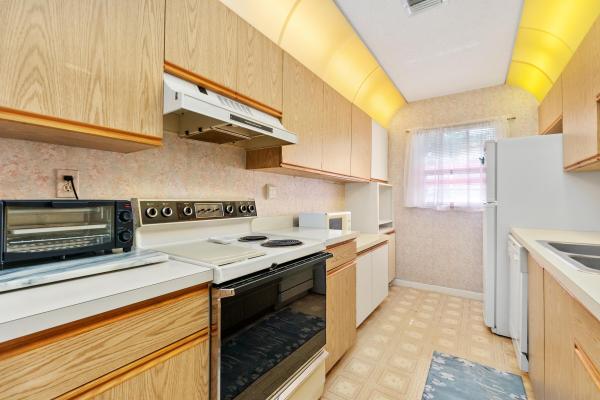 The Savannahs, 1782 Lakefront Blvd #B, Fort Pierce, Florida 34950, image 2