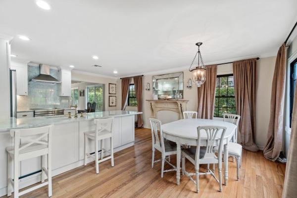 Almeria, 240 Almeria Rd, West Palm Beach, Florida 33405, image 2