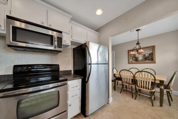 Farnham, 264 Farnham K, Deerfield Beach, Florida 33442, image 1