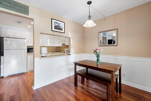 Pine Ridge North 3, 707 Sunny Pine Way #E1, Greenacres, Florida 33415, image 3