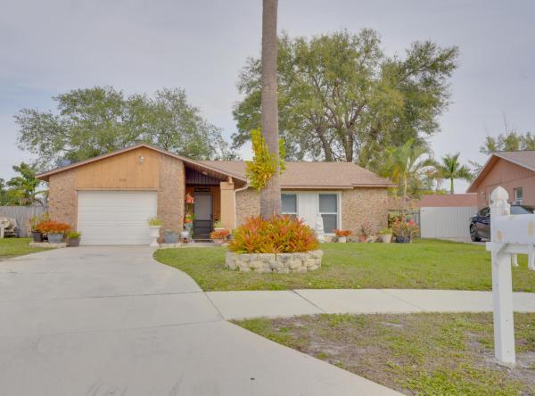 Cam Estates, 1153 Fernlea Dr, West Palm Beach, Florida 33417, image 2