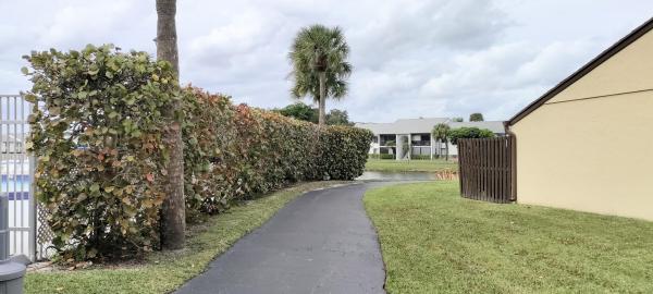 The Palm Club, 1016 Green Pine Blvd #A, West Palm Beach, Florida 33409, image 2