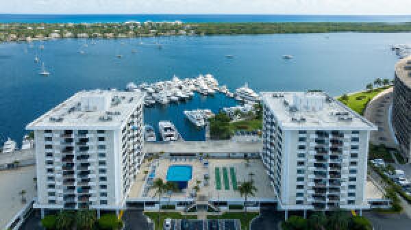 Admirality, 1200 Marine Way #910, North Palm Beach, Florida 33408, image 1