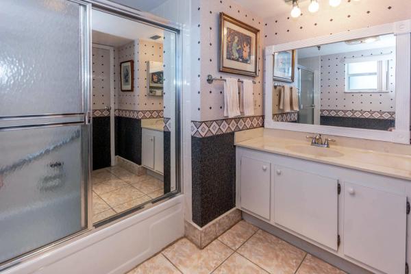 Ambassador At Poinciana Place, 3465 Via Poinciana #702, Lake Worth, Florida 33467, image 1