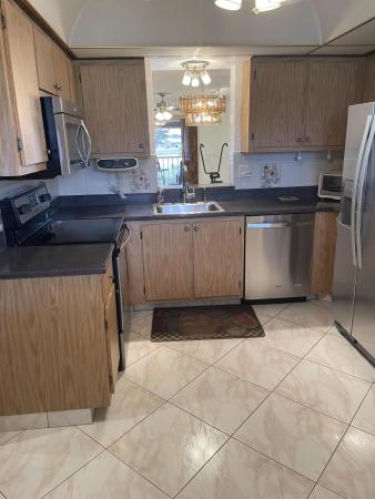Huntington Lakes 2, 6936 Huntington Ln #201, Delray Beach, Florida 33446, image 2