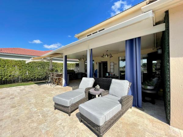 Shadow Creek Village, 6315 Shadow Tree Ln, Lake Worth, Florida 33463, image 1