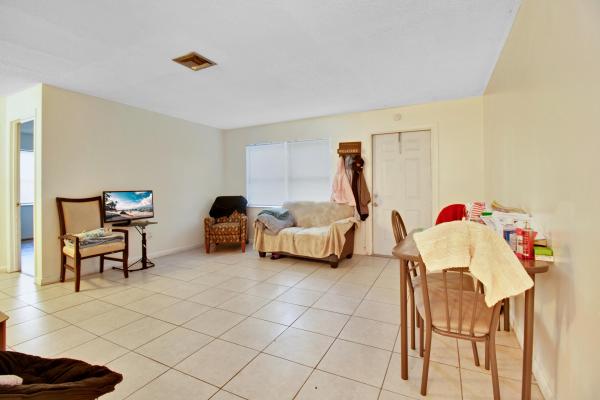 4063 Herbertz Rd, Lake Worth, Florida 33461, image 2