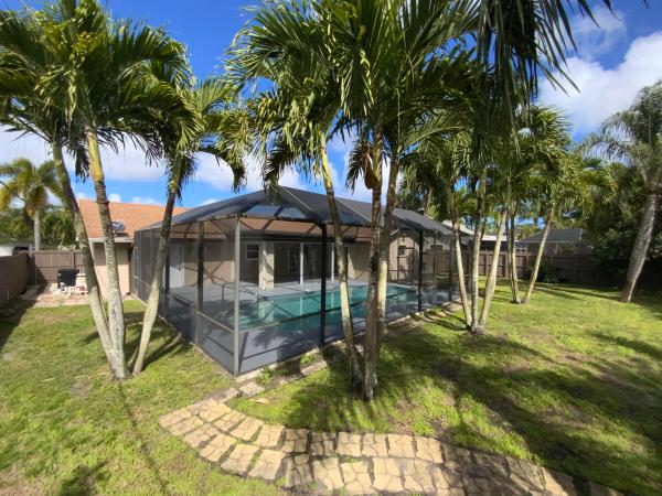 Sandhill Crossing, 2466 SE Pascal Ave, Port St. Lucie, Florida 34952, image 2