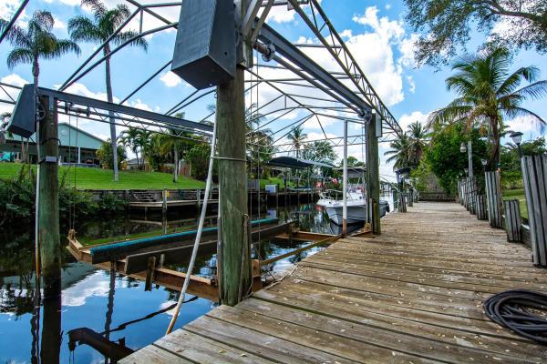 Bayshore Heights, 692 SE Seahouse Dr, Port St. Lucie, Florida 34983, image 1