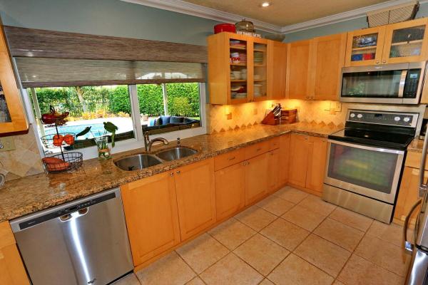 Le Palais, 5505 Descartes Cir, Boynton Beach, Florida 33472, image 1