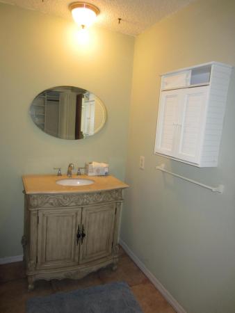 Riverview, 560 SE Crosspoint Dr, Port St. Lucie, Florida 34983, image 2