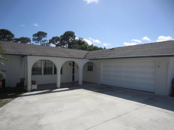 Riverview, 560 SE Crosspoint Dr, Port St. Lucie, Florida 34983, image 1