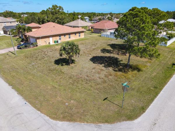 Torino, 6065 NW Winfield Dr, Port St. Lucie, Florida 34986, image 1