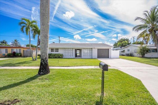 Palm Springs Village, 313 Cypress Ln, Palm Springs, Florida 33461, image 3