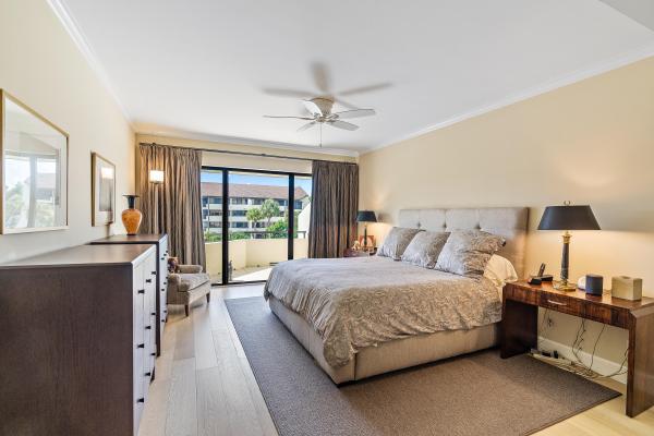 Harbor Village, 1125 E Marine Way #J3l, North Palm Beach, Florida 33408, image 1