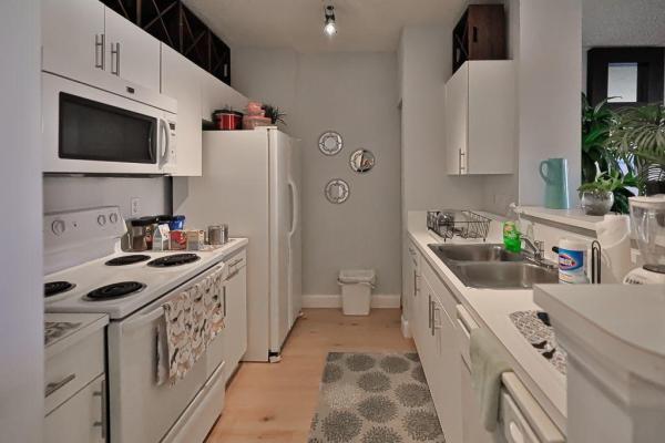 The Courtyards In CityPlace, 630 S Sapodilla Ave #325, West Palm Beach, Florida 33401, image 2