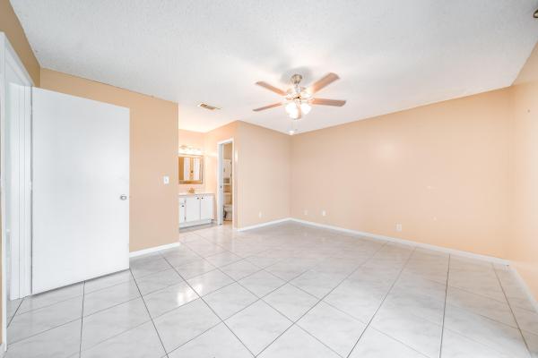 Jupiter Village, 124 Sherwood Cir #11A, Jupiter, Florida 33458, image 1