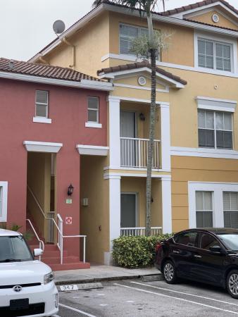 Shoma Courtyards At Royal Palm Beach, 2137 Shoma Dr, Royal Palm Beach, Florida 33414, image 2