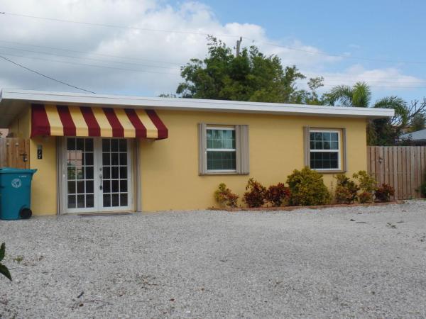 Historic Cottages Boynton, 417 SE 20th Ct, Boynton Beach, Florida 33435, image 2