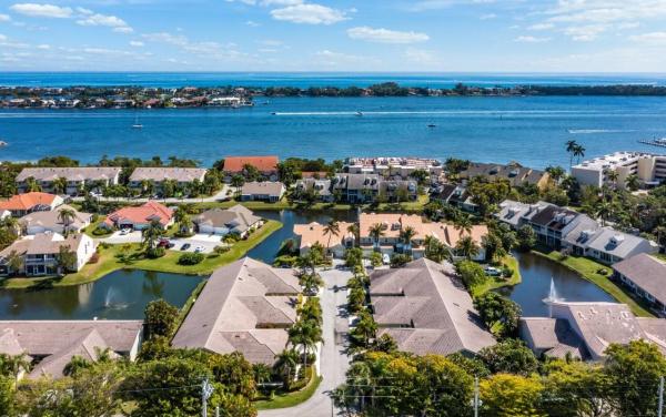 Lakeshore North, 193 N Lakeshore Dr, Hypoluxo, Florida 33462, image 1