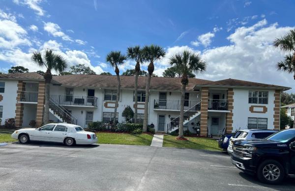 High Point Of Fort Pierce, 1221 S Lakes End Dr #2, Fort Pierce, Florida 34982, image 1