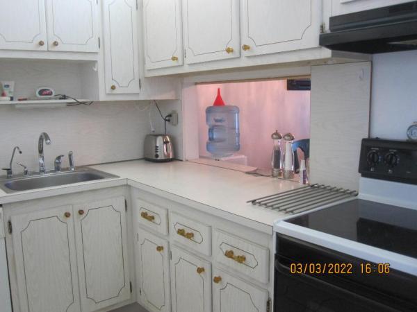 Lake Clarke Gardens, 2640 S Garden Dr S #302, Lake Worth, Florida 33461, image 2