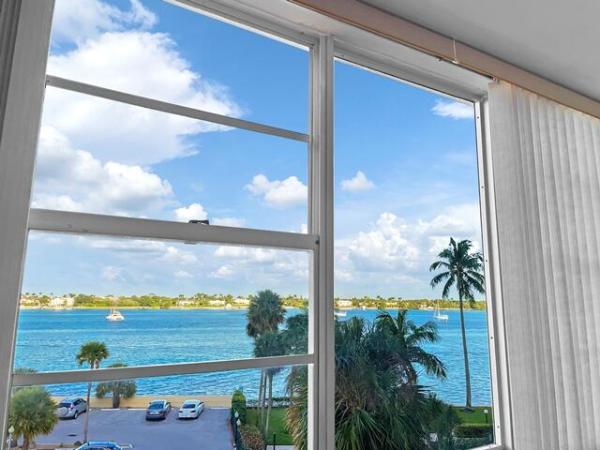 La Fontana, 2800 N Flagler Dr #410, West Palm Beach, Florida 33407, image 1