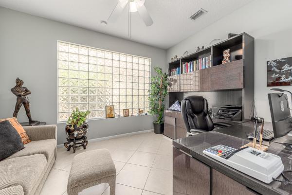 Valencia Shores, 7837 Gold Lenox Cv, Lake Worth, Florida 33467, image 1