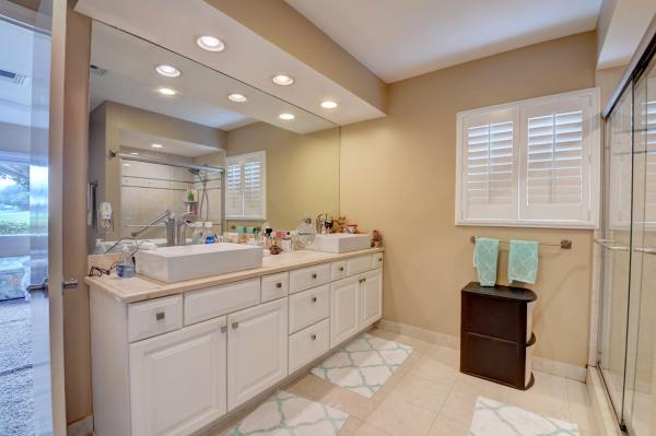 Delray Dunes Holly Villas, 1 Holly Dr, Boynton Beach, Florida 33436, image 2
