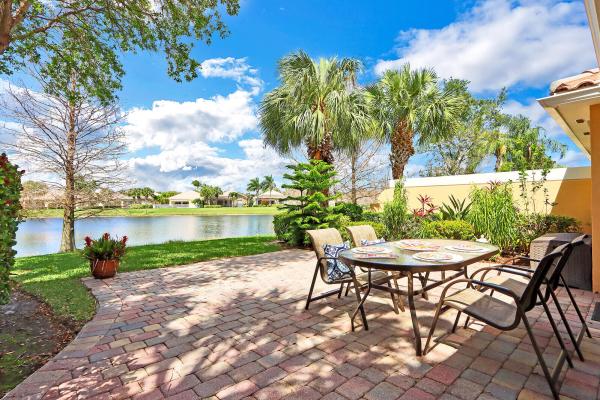 Magnolia Bay, 5001 Magnolia Bay Cir, Palm Beach Gardens, Florida 33418, image 3