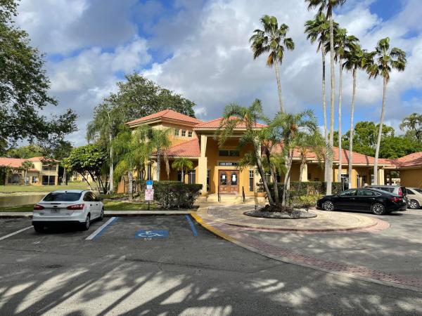 Palm Lake, 4767 Via Palm Lks #208, West Palm Beach, Florida 33417, image 1