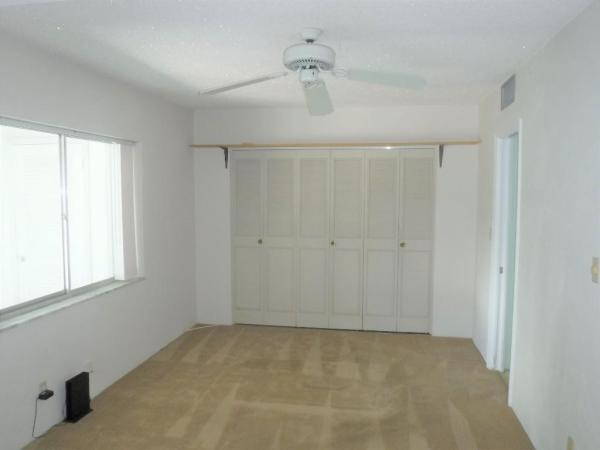 Lake Clarke Gardens, 2812 S Garden Dr S #312, Lake Worth, Florida 33461, image 2