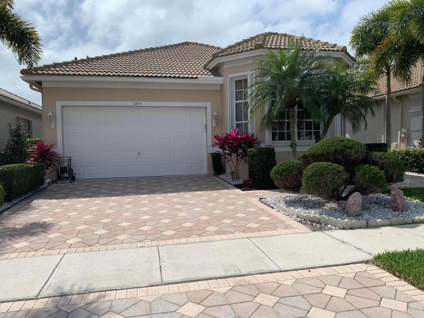 Turnberry Isle At Aberdeen, 6815 Fairway Lakes Dr, Boynton Beach, Florida 33472, image 1