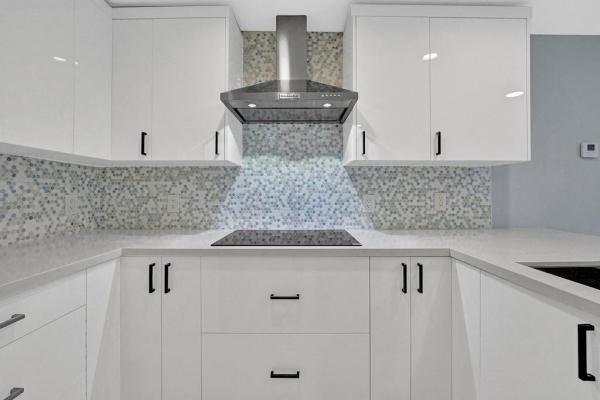Lantana Pines, 2770 Norfolk Pine Ct, Lake Worth, Florida 33462, image 1