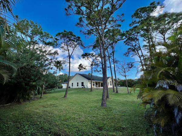 Palm Beach Country Estates, 15174 76th Trl N, Palm Beach Gardens, Florida 33418, image 2